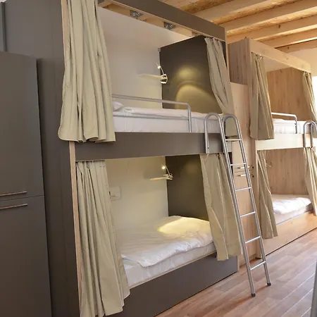 Antique Hostel *