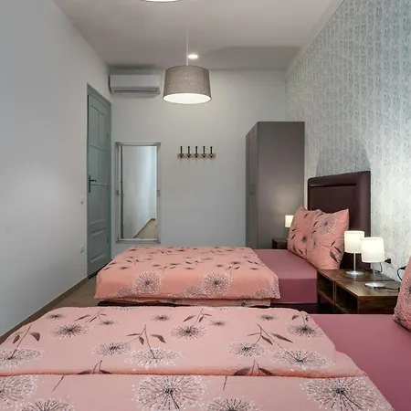 Hostal Antique *