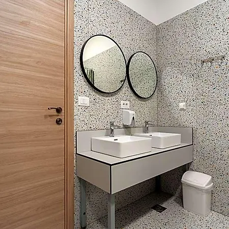 Hostal Antique Pula