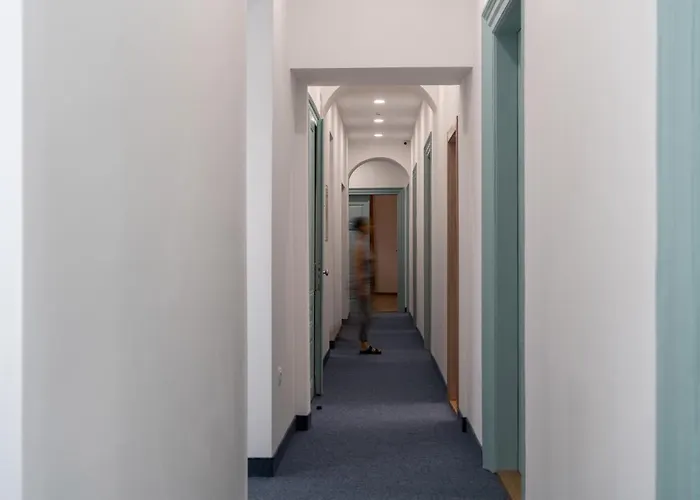 ホステル Antique *