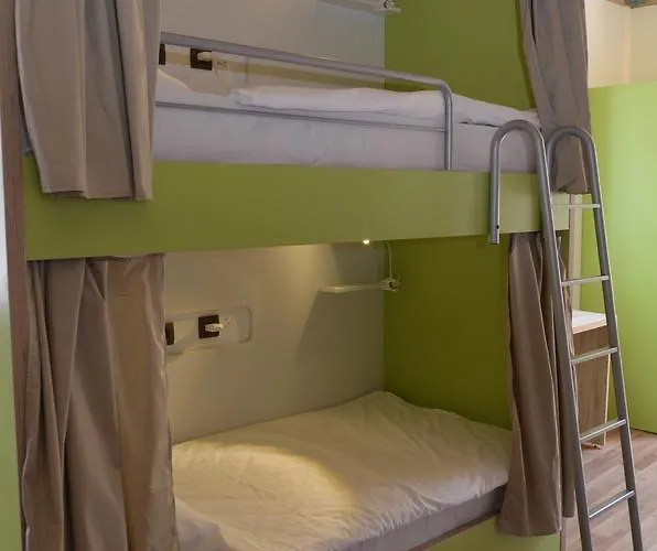 Antique ホステル