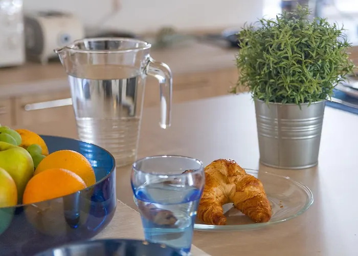 Antique ホステル *